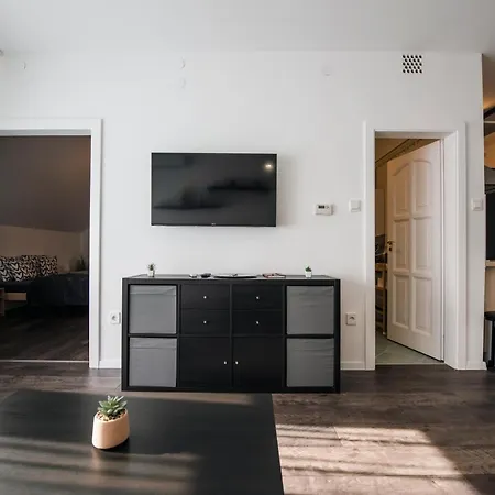 Anavrin Apartman Free Parking Apartment