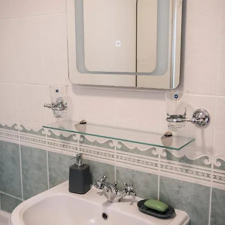 Anavrin Apartman Free Parking Pecs