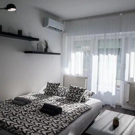 Anavrin Apartman Free Parking