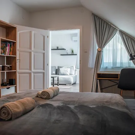 Anavrin Apartman Free Parking * Pecs